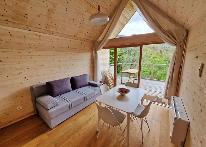 キャンプ場 Golife Center Glamping