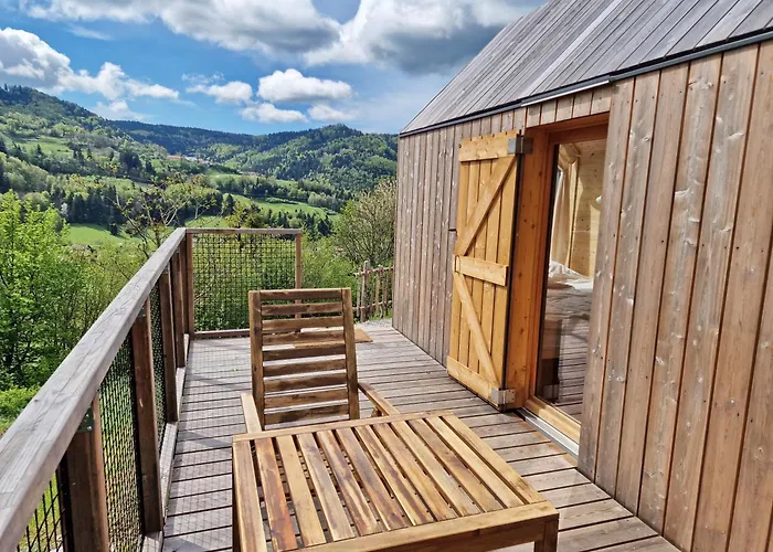 キャンプ場 Golife Center Glamping